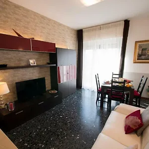 casa-viareggio.it-tuscanyhotel.com/